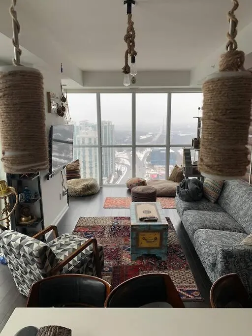 Cozy 2 Bedroom Boho Apartment North York Skyscraper Toronto