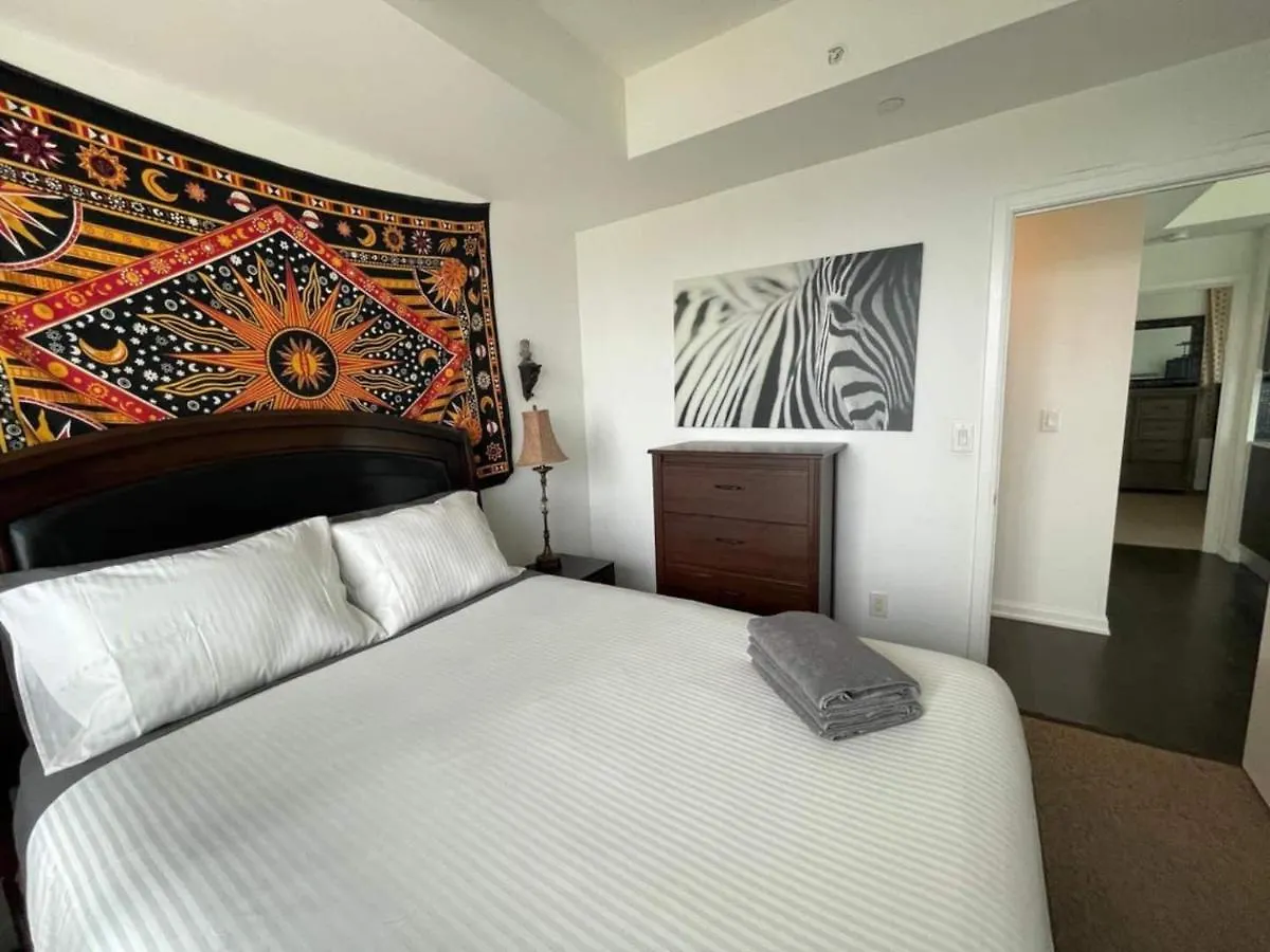 Cozy 2 Bedroom Boho Apartment North York Skyscraper Toronto