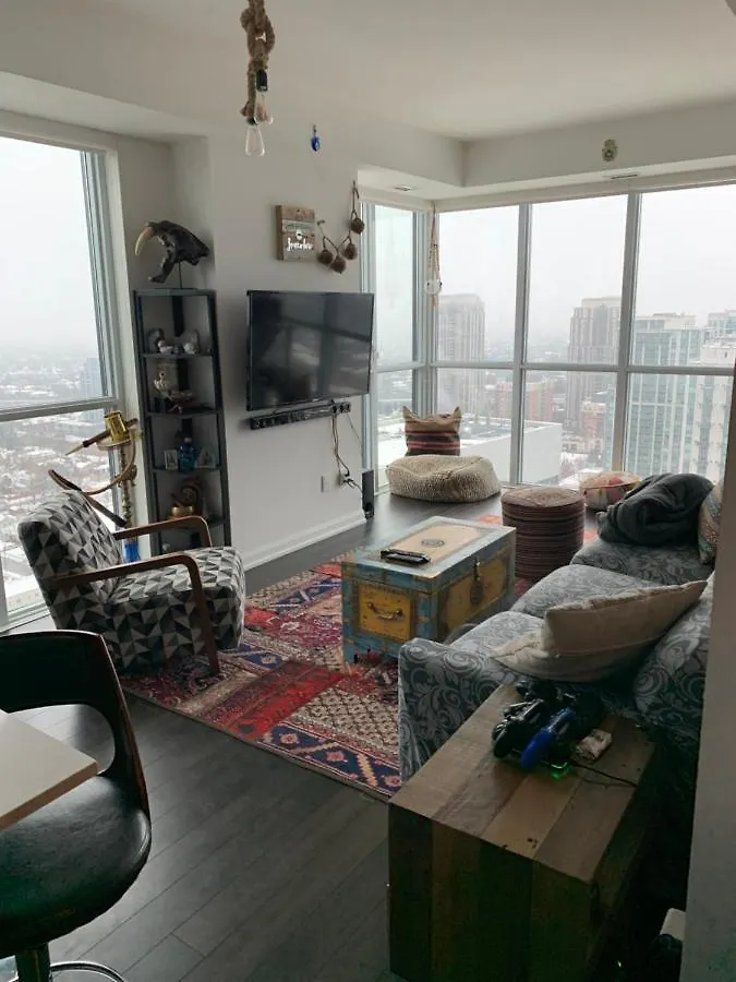 Cozy 2 Bedroom Boho Apartment North York Skyscraper Toronto 0*,  Canada